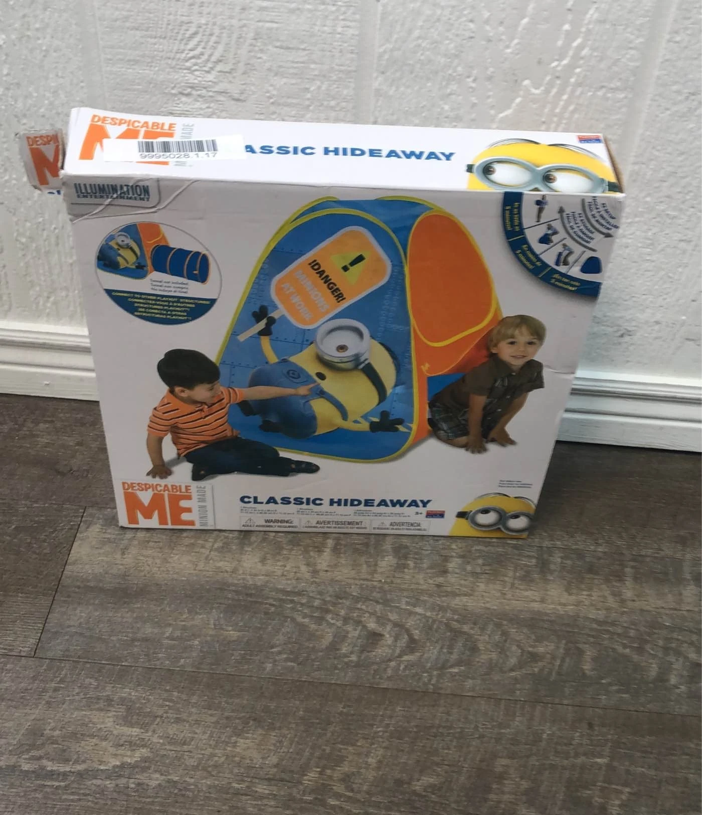 Playhut Classic Hideaway Playhouse, Despicable Me 6 Playhut Classic Hideaway Playhouse, Despicable Me - Image 4