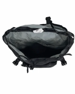 Colugo The Parent Backpack, Black -Kindly Baby Shop 048378f5 be93 40a0 90cd 746a2341699e