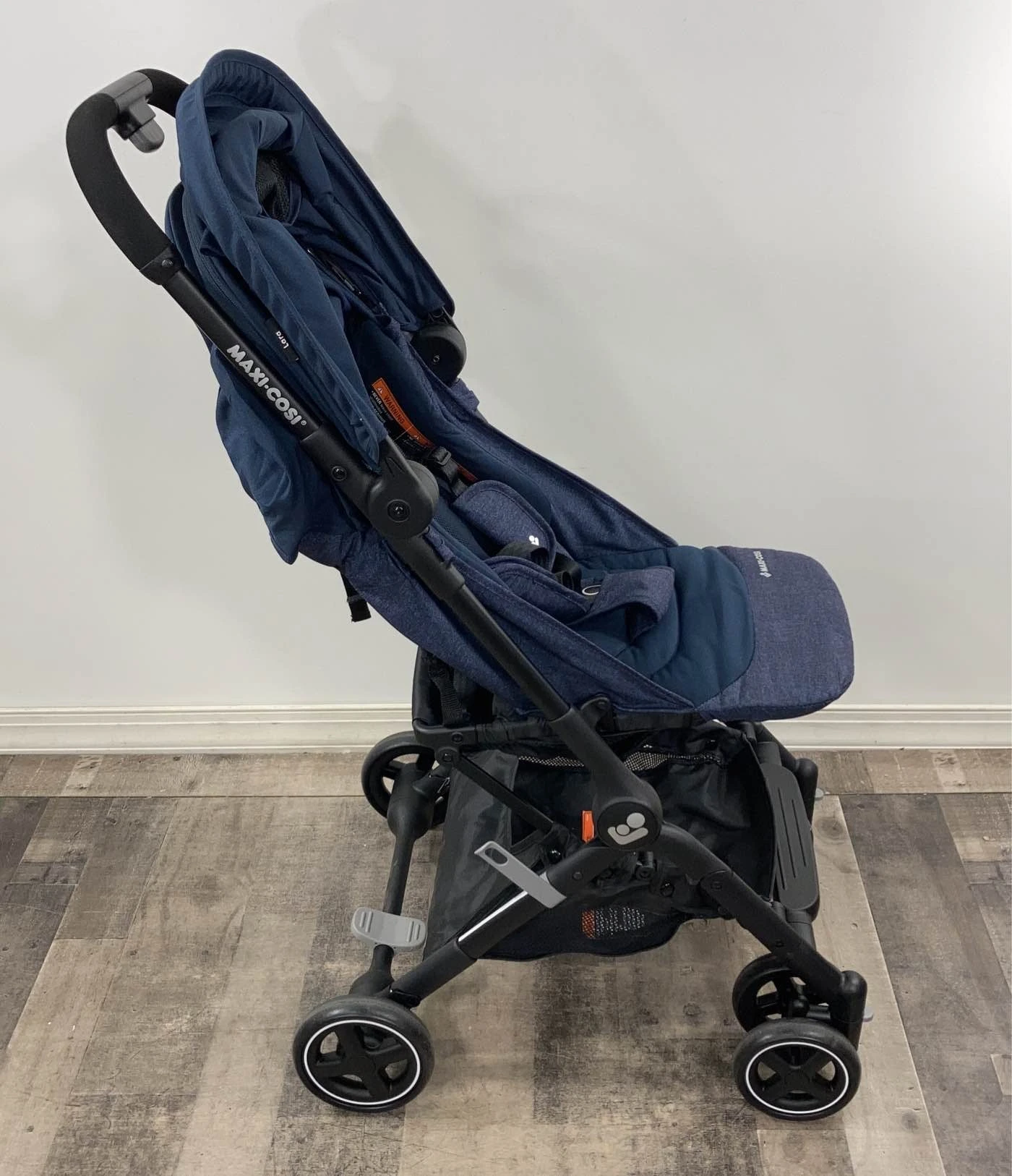 Maxi-Cosi Lara Ultra Compact Stroller, Nomad Blue, 2018 5 Maxi-Cosi Lara Ultra Compact Stroller, Nomad Blue, 2018 - Image 3