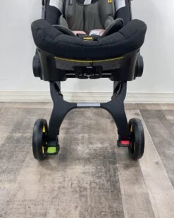 Doona Infant Car Seat & Stroller Combo, Blush Pink, 2021 23 Doona Infant Car Seat & Stroller Combo, Blush Pink, 2021 -Kindly Baby Shop 14d220a558719f09799738ef5ed54738