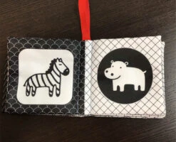 BUNDLE Soft Books, Teytoy -Kindly Baby Shop 1d4cc54b1d76fbf204fd52a6cfe51fdd