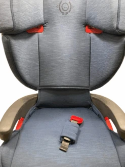 UPPAbaby ALTA High Back Booster Seat, Noa (Navy Marl), 2022 13 UPPAbaby ALTA High Back Booster Seat, Noa (Navy Marl), 2022 -Kindly Baby Shop 1e874b8c 6edb 41ff bce3 4d245ce1b57e