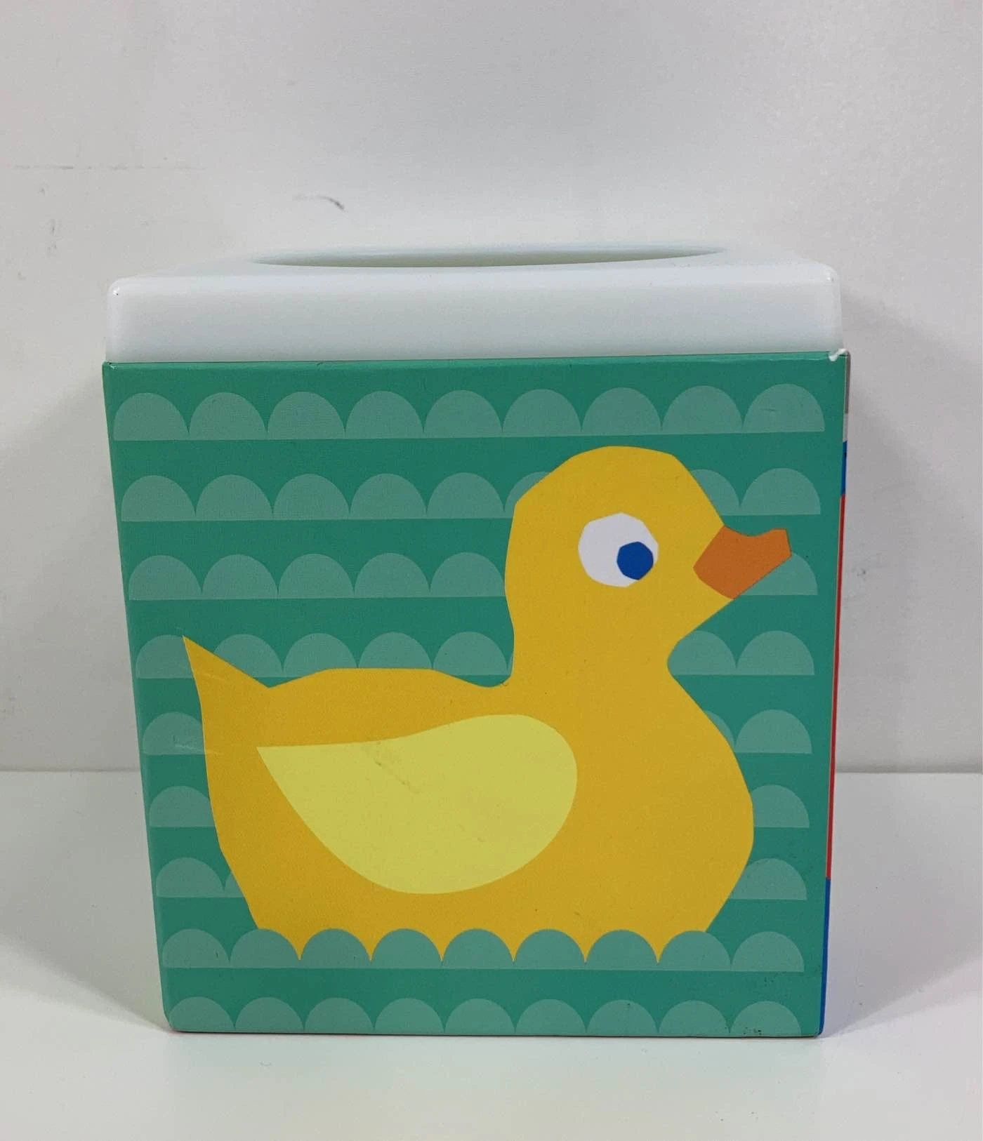 Eric Carle Tissue Box Sensory Toy 8 Eric Carle Tissue Box Sensory Toy - Image 6