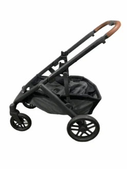 UPPAbaby VISTA V2 Stroller, Frame Only, 2021 -Kindly Baby Shop 29a8a7ef 8a76 4403 a508 ad029fc7aef3