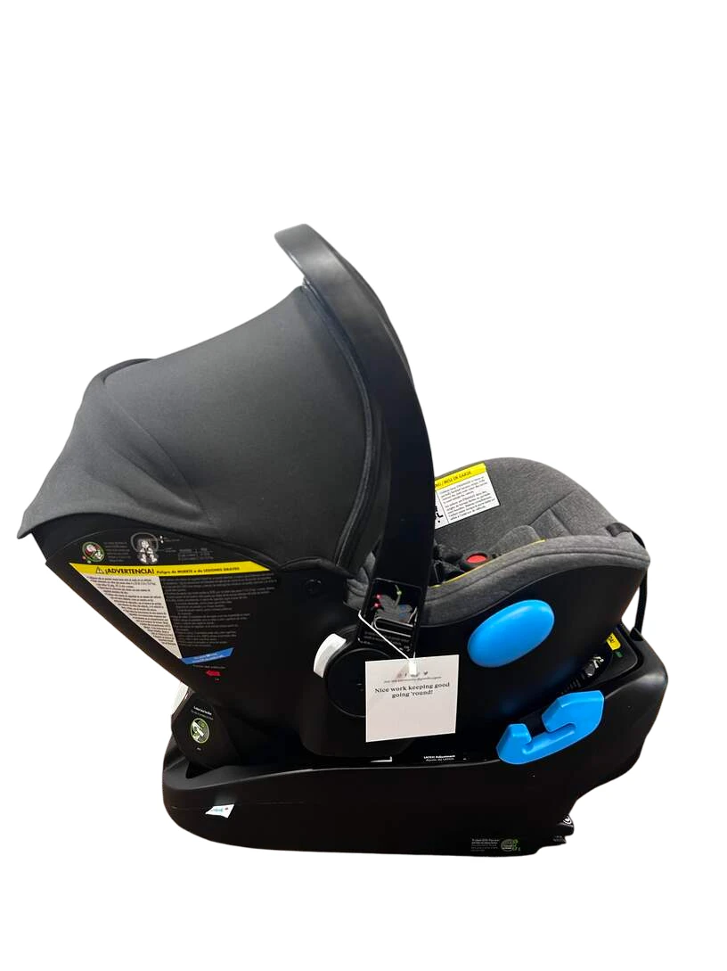 Clek Liing Infant Carseat, 2022 6 Clek Liing Infant Carseat, 2022 - Image 4