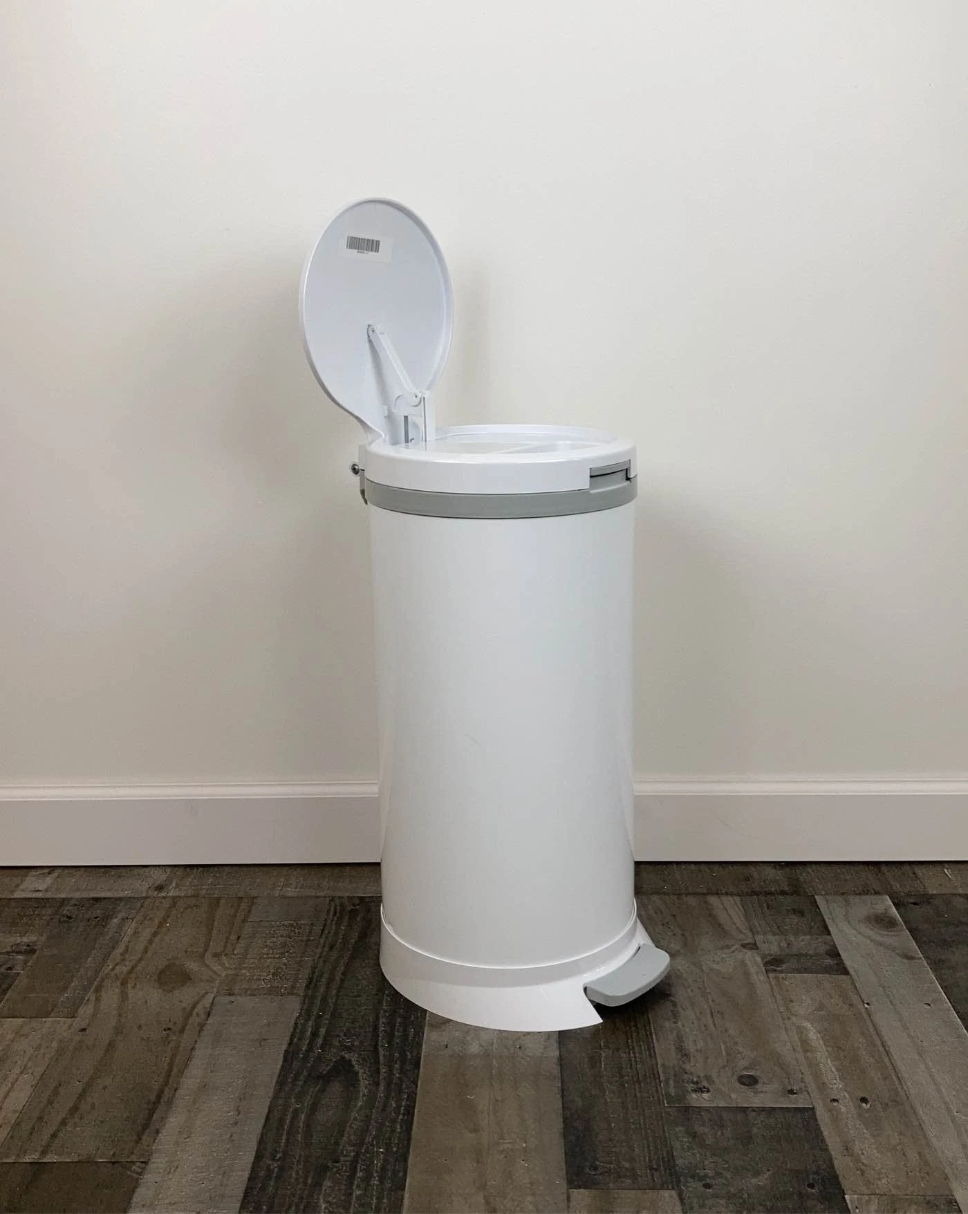 Bubula Steel Diaper Pail 4 Bubula Steel Diaper Pail - Image 2