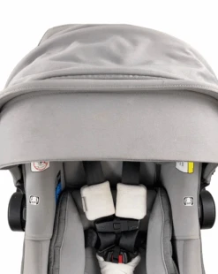 Nuna Pipa Lite RX And Pipa Relx Base, 2022, Frost -Kindly Baby Shop 3023e702 8089 459a 9581 5491120ee16d