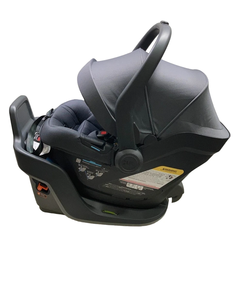 UPPAbaby MESA MAX Infant Car Seat And Base, PureTech Greyson, 2023 4 UPPAbaby MESA MAX Infant Car Seat And Base, PureTech Greyson, 2023 - Image 2