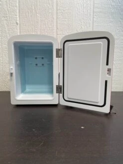 Koolatron Coca Cola 4L Classic Portable Cooler -Kindly Baby Shop 59033b437502eae717857cce3a040931