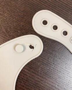 Modern-Twist Silicone Bucket Bib -Kindly Baby Shop 61fbc0b5f606e5605d8a134436feb128