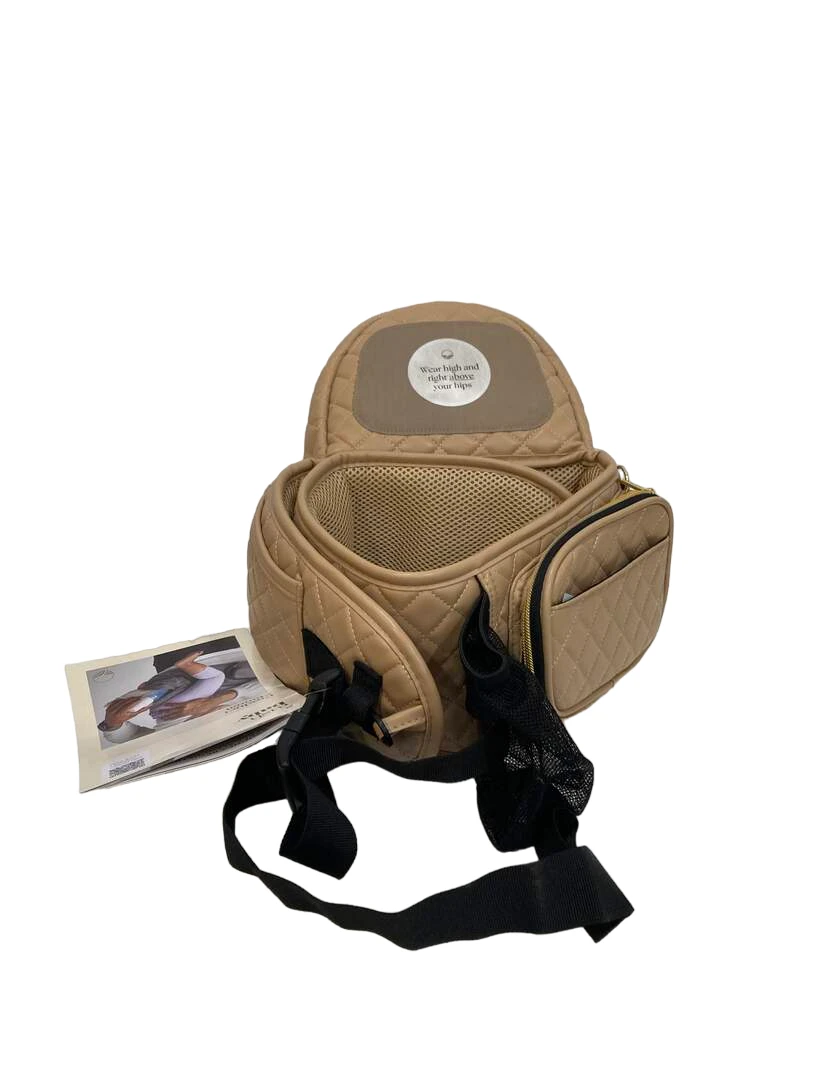TushBaby Hip Baby Carrier, Sand Vegan Leather 6 TushBaby Hip Baby Carrier, Sand Vegan Leather - Image 4