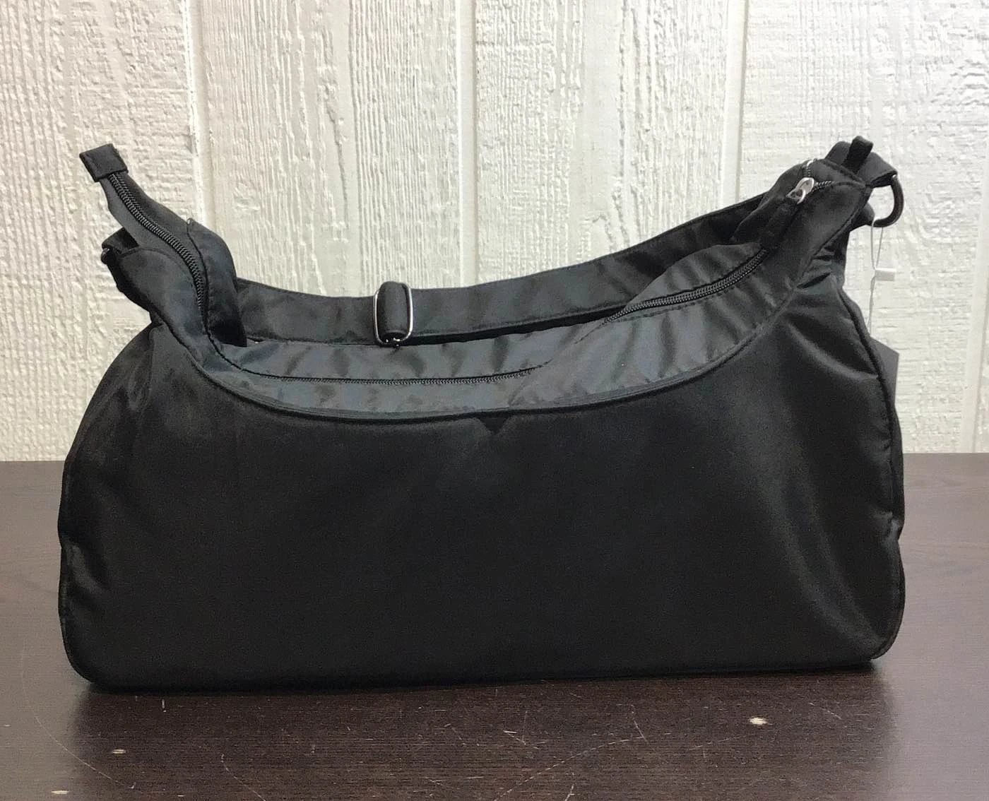 Medela Pump In Style Advanced Breast Pump, With Shoulder Bag & Accessories 8 Medela Pump In Style Advanced Breast Pump, With Shoulder Bag & Accessories - Image 6