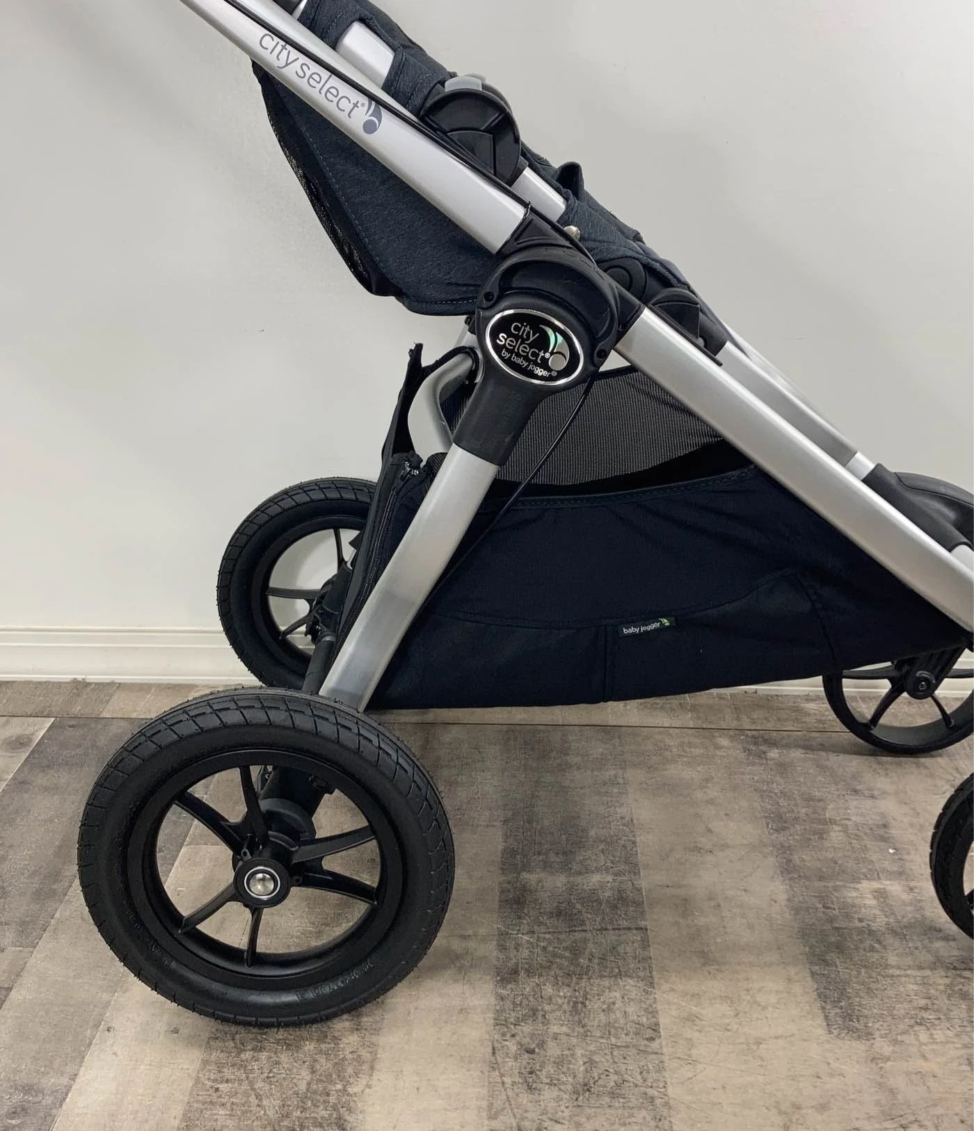 Baby Jogger City Select Single Stroller, Carbon, 2019 7 Baby Jogger City Select Single Stroller, Carbon, 2019 - Image 5