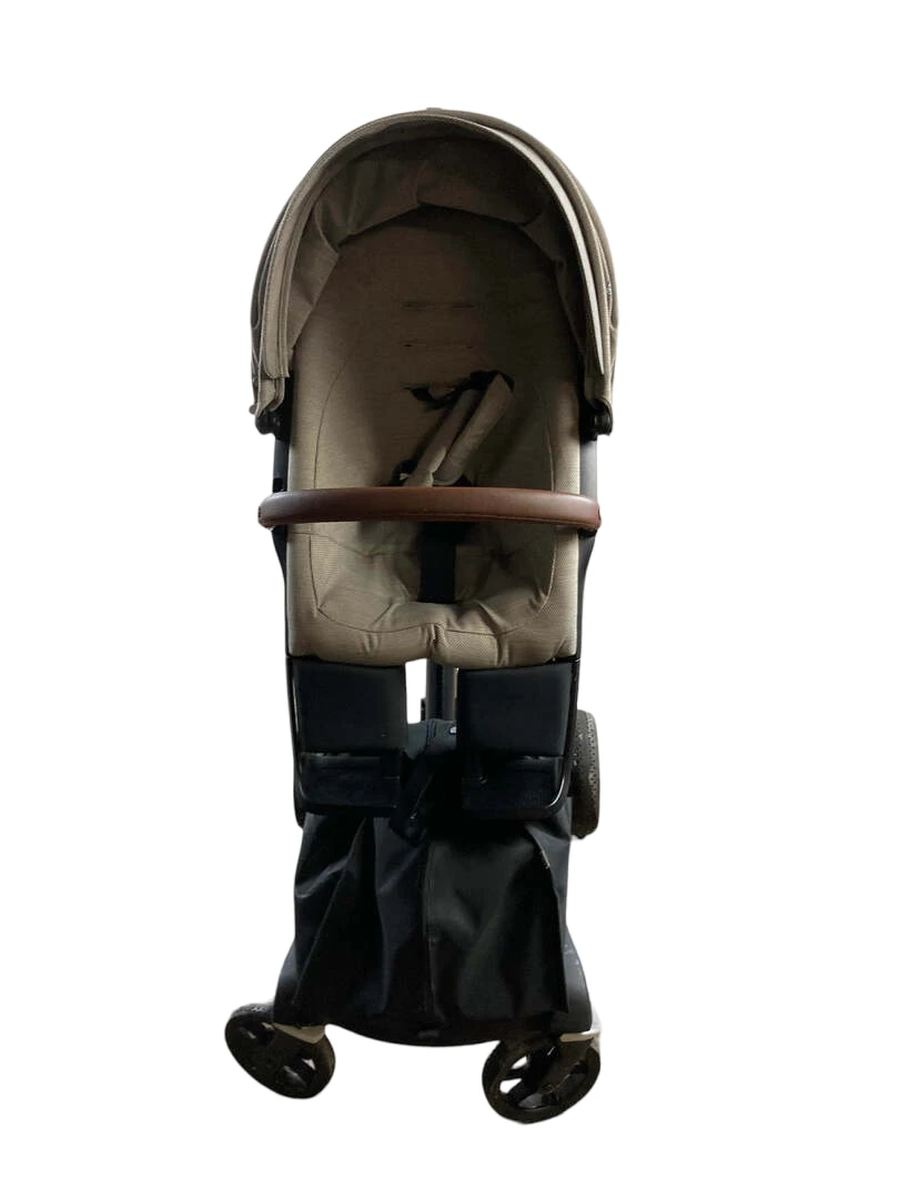 Stokke Xplory Stroller, 2018 7 Stokke Xplory Stroller, 2018 - Image 5