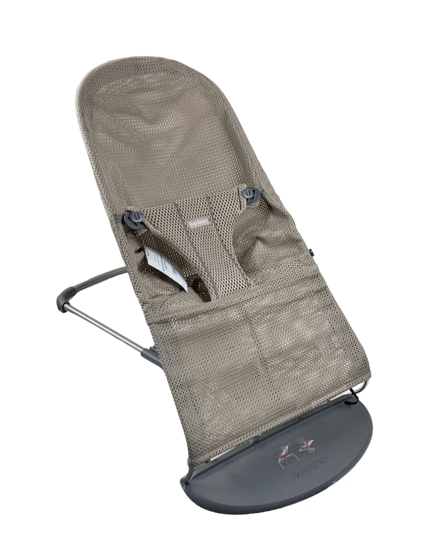 BabyBjorn Bouncer Bliss, Dark Gray Frame, Gray Beige Mesh 4 BabyBjorn Bouncer Bliss, Dark Gray Frame, Gray Beige Mesh - Image 2