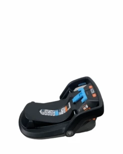 UPPAbaby MESA V2 Infant Car Seat, Greyson (Charcoal Melange Merino Wool), 2023 13 UPPAbaby MESA V2 Infant Car Seat, Greyson (Charcoal Melange Merino Wool), 2023 -Kindly Baby Shop 982d0cd1 c796 47d7 9021 1ee881faf98c