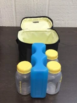 Medela Pump In Style Advanced Breast Pump, With Shoulder Bag & Accessories 13 Medela Pump In Style Advanced Breast Pump, With Shoulder Bag & Accessories -Kindly Baby Shop 9f844e9cb69e7eeccdac9b25f9a387f6