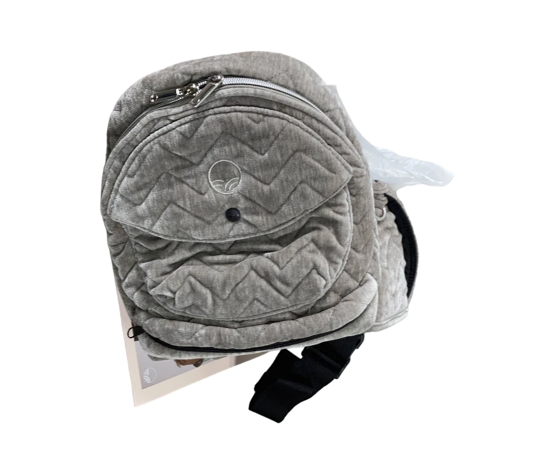 TushBaby Hip Baby Carrier, Velvet Silver 3 TushBaby Hip Baby Carrier, Velvet Silver