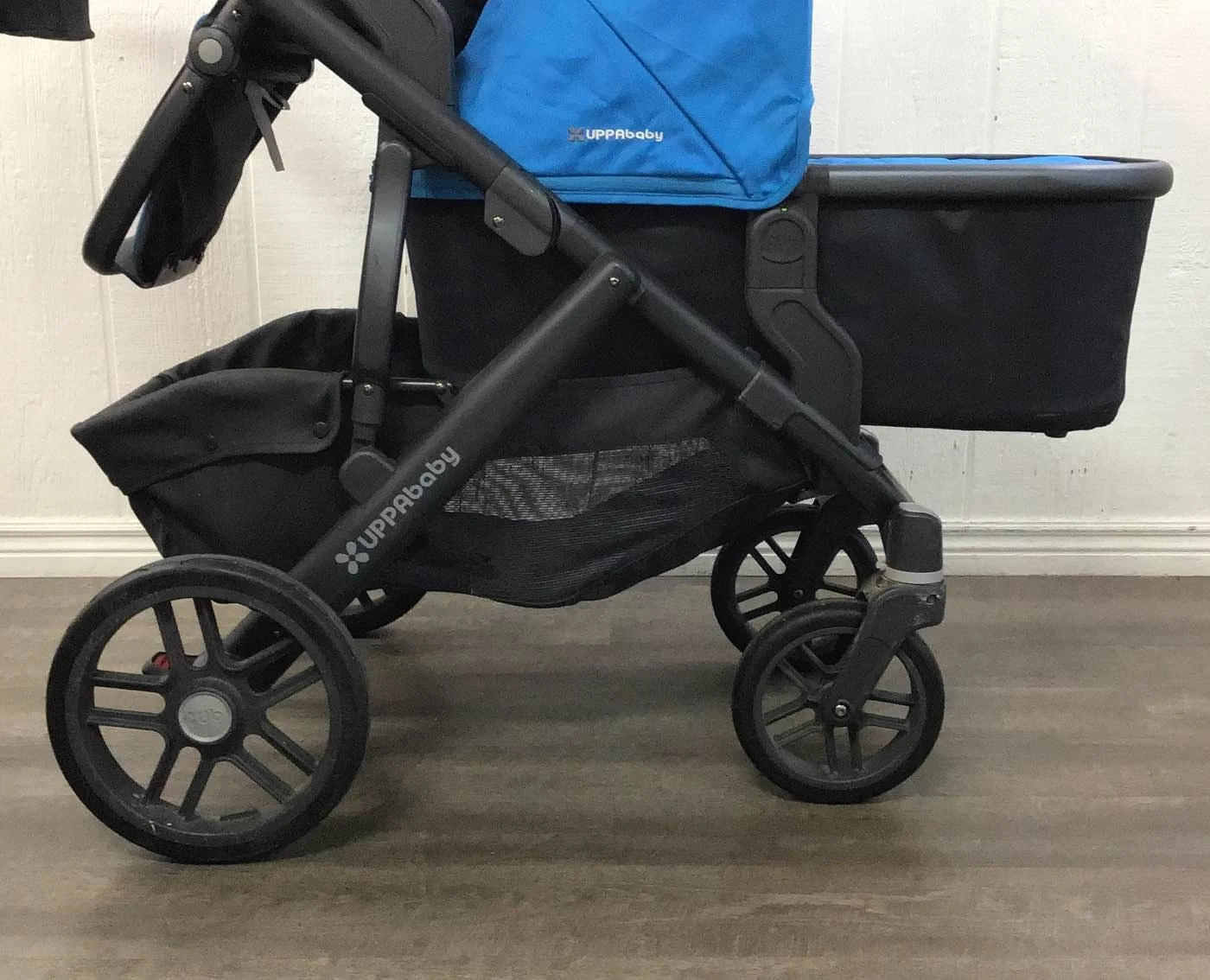UPPAbaby VISTA Double Stroller, 2014/2015, Georgie (Marine Blue) 15 UPPAbaby VISTA Double Stroller, 2014/2015, Georgie (Marine Blue) - Image 13
