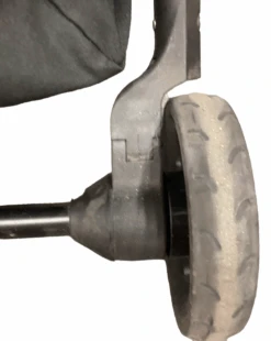 Colugo Compact Stroller, Olive, 2022 24 Colugo Compact Stroller, Olive, 2022 -Kindly Baby Shop c52c36f3 cd53 4071 b9ff 798957adbe5f