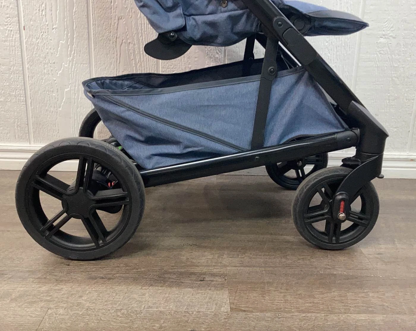 Nuna Tavo Stroller, 2018, Caviar 11 Nuna Tavo Stroller, 2018, Caviar - Image 9