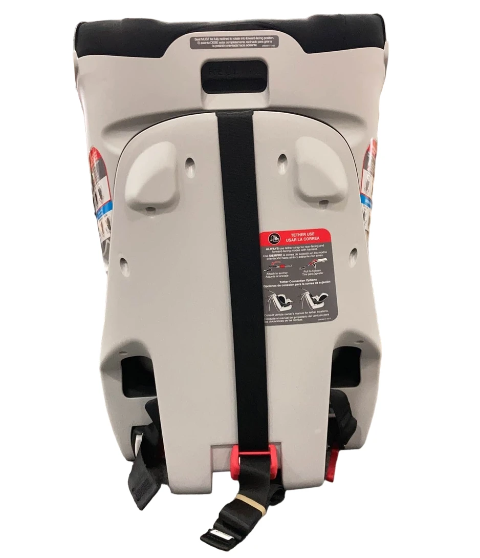 Evenflo Gold Revolve 360 Slim 2-in-1 Rotational Car Seat With SensorSafe, 2023, Obsidian Black 5 Evenflo Gold Revolve 360 Slim 2-in-1 Rotational Car Seat With SensorSafe, 2023, Obsidian Black - Image 3