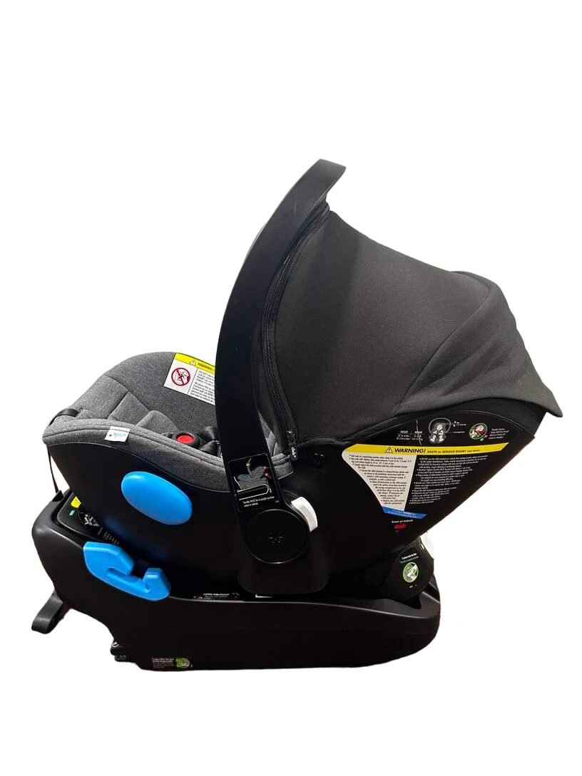 Clek Liing Infant Carseat, 2022 8 Clek Liing Infant Carseat, 2022 - Image 6