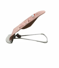 BabyBjorn Bouncer Bliss, Light Gray Frame, Dusty Pink Cotton Petal Quilt 10 BabyBjorn Bouncer Bliss, Light Gray Frame, Dusty Pink Cotton Petal Quilt -Kindly Baby Shop f7ea8923 cdc3 4e0a b2b8 baf747e6002d