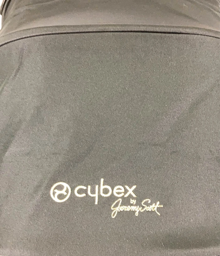 Cybex PRIAM Stroller, Wings By Jeremy Scott, 2020 12 Cybex PRIAM Stroller, Wings By Jeremy Scott, 2020 - Image 10